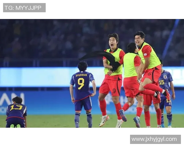 杭州足球队灵活性分析与战术调整的深度探讨 杭州足球队灵活性分析与战术调整的深度探讨