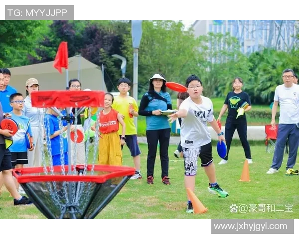 探秘重庆飞盘队的技术与魅力揭开运动飞盘的神秘面纱 探秘重庆飞盘队的技术与魅力揭开运动飞盘的神秘面纱