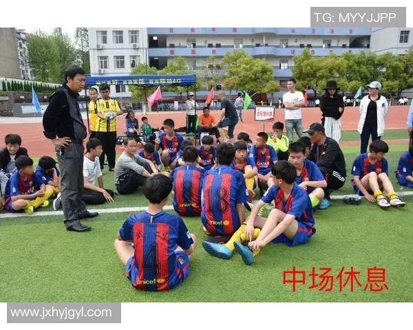 西安足球队快攻战术解析与实践探讨实时数据